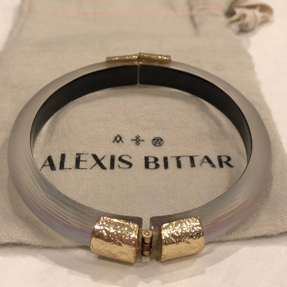 Alexis Bittar Lucite hammered gold Hinge bracelet - Picture 4 of 10